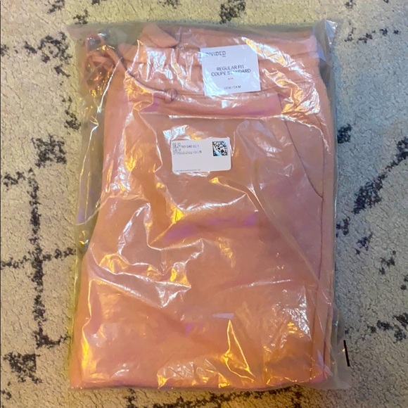 H&M Pants - H&M sweatpants NWT M